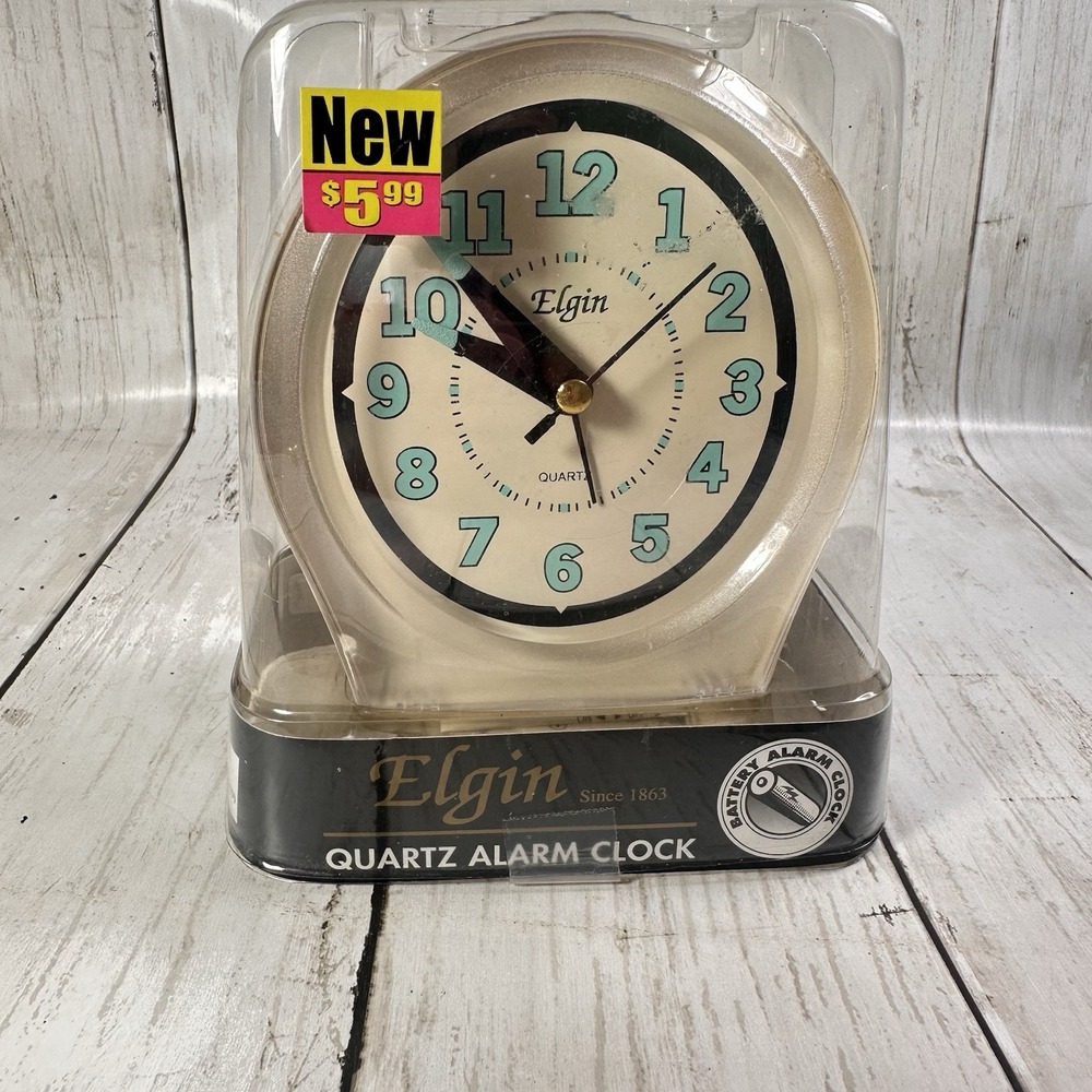 Vintage  NOS Elgin Luminous Travel Alarm Clock Need‎ AA Battery KMART